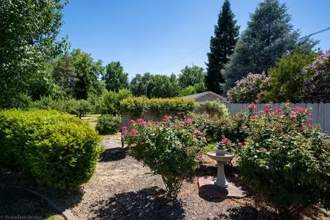 2955 Balaton Ave, Redding, CA 96001 photo 40