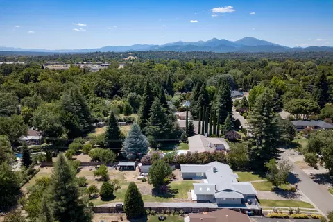 2955 Balaton Ave, Redding, CA 96001 photo 49