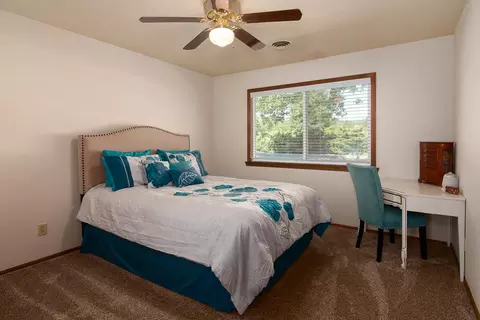21800 Parkway Dr, Red Bluff, CA 96080 photo 9