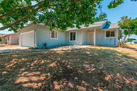 1834 Stetson Way, Redding, CA 96003 photo 1
