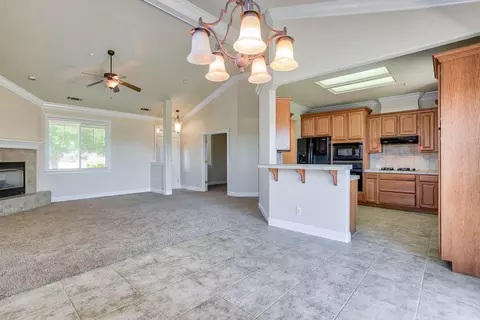 1995 Tarmac Rd, Redding, CA 96003 photo 3