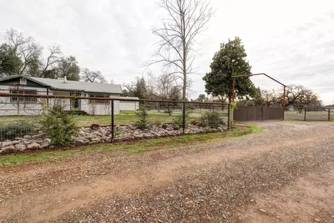 9993 Salmon Creek Rd, Redding, CA 96003 photo 6