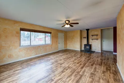 9993 Salmon Creek Rd, Redding, CA 96003 photo 12