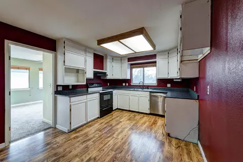 9993 Salmon Creek Rd, Redding, CA 96003 photo 14