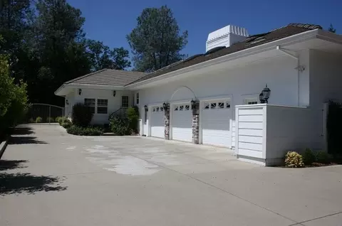 13360 Tierra Heights Rd, Redding, CA 96003 photo 12