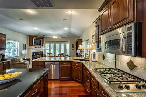 13360 Tierra Heights Rd, Redding, CA 96003 photo 103