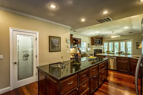 13360 Tierra Heights Rd, Redding, CA 96003 photo 67