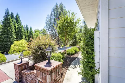 13360 Tierra Heights Rd, Redding, CA 96003 photo 8
