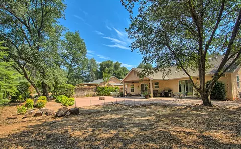 4380 Cynthia Way, Redding, CA 96002 photo 30