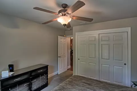4380 Cynthia Way, Redding, CA 96002 photo 20