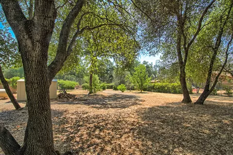 4380 Cynthia Way, Redding, CA 96002 photo 29