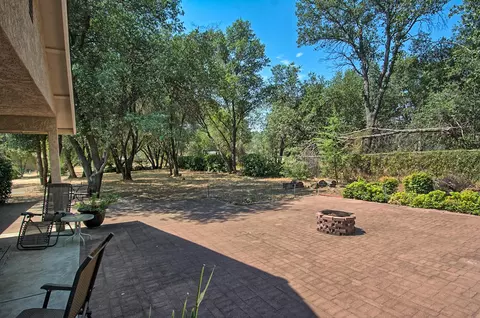 4380 Cynthia Way, Redding, CA 96002 photo 33