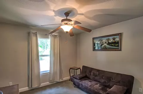 4380 Cynthia Way, Redding, CA 96002 photo 18