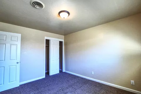 6443 El Camino Dr, Redding, CA 96001 photo 12