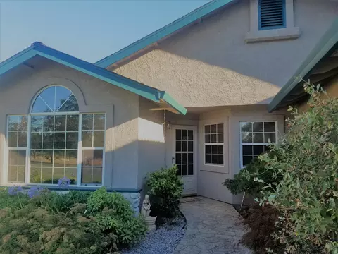 19485 Hollow Ln, Redding, CA 96003 photo 1
