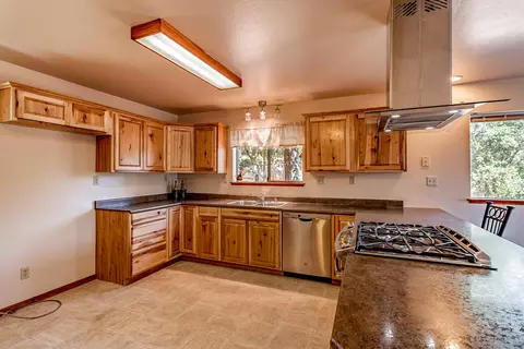 13036 Redwing Ln, Redding, CA 96003 photo 7
