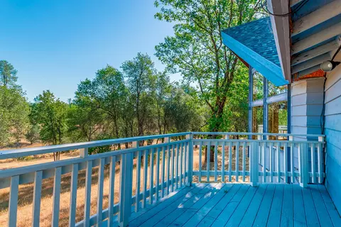 13036 Redwing Ln, Redding, CA 96003 photo 18