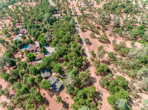 13036 Redwing Ln, Redding, CA 96003 photo 27