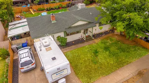 2107 Solar Way, Redding, CA 96002 photo 16