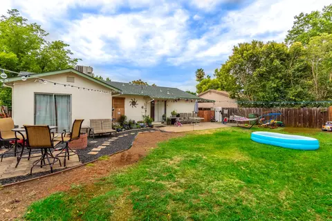 2107 Solar Way, Redding, CA 96002 photo 15