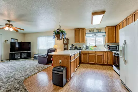 29 Tidmore Ln, Redding, CA 96003 photo 8