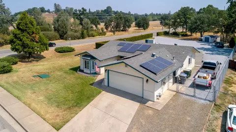 29 Tidmore Ln, Redding, CA 96003 photo 2