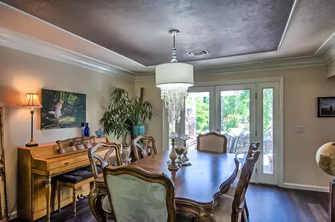 3059 Forest Hills Dr, Redding, CA 96002 photo 9