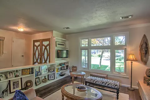 3059 Forest Hills Dr, Redding, CA 96002 photo 6