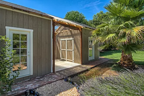 3059 Forest Hills Dr, Redding, CA 96002 photo 32