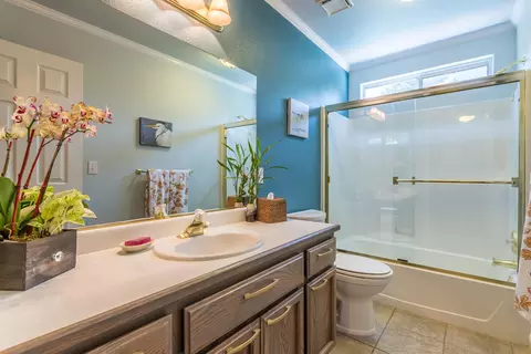 1817 Trailwood Ct, Redding, CA 96003 photo 17