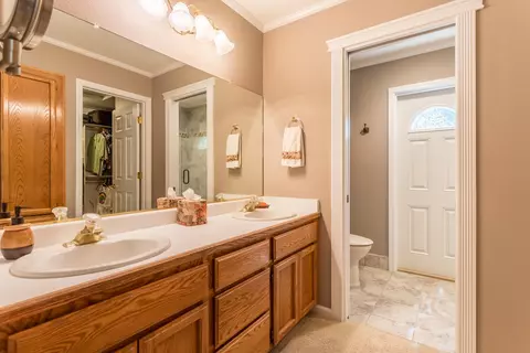 1817 Trailwood Ct, Redding, CA 96003 photo 11