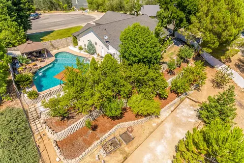 1817 Trailwood Ct, Redding, CA 96003 photo 34
