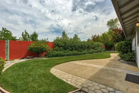 480 Viewpoint Dr, Redding, CA 96003 photo 16