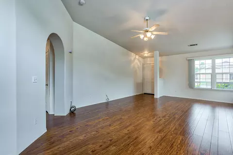 480 Viewpoint Dr, Redding, CA 96003 photo 4