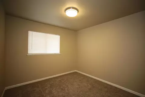 2236 Washington Ave, Redding, CA 96001 photo 7