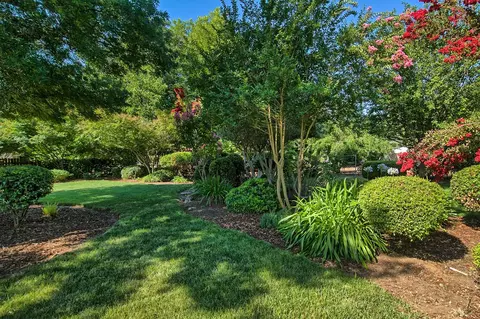 6420 Lucerne Ct, Redding, CA 96001 photo 33
