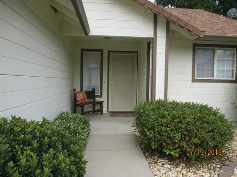 445 Yolla Bolly Trl, Redding, CA 96003 photo 3