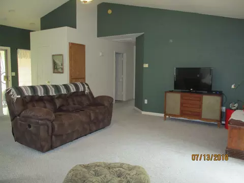 445 Yolla Bolly Trl, Redding, CA 96003 photo 5
