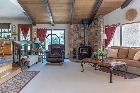 16168 Montgomery Ranch Rd, Redding, CA 96001 photo 8
