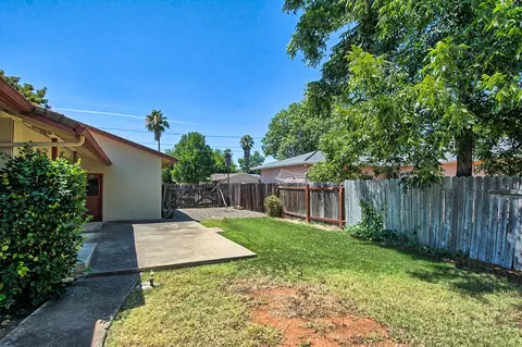 2835 Regal Ave, Redding, CA 96002 photo 29