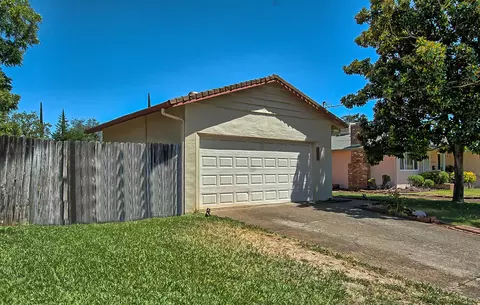 2835 Regal Ave, Redding, CA 96002 photo 3