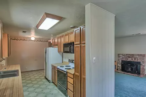 2835 Regal Ave, Redding, CA 96002 photo 7