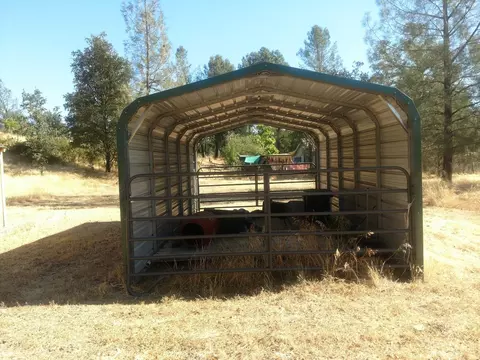 12181 Buckle Dr, Redding, CA 96003 photo 7
