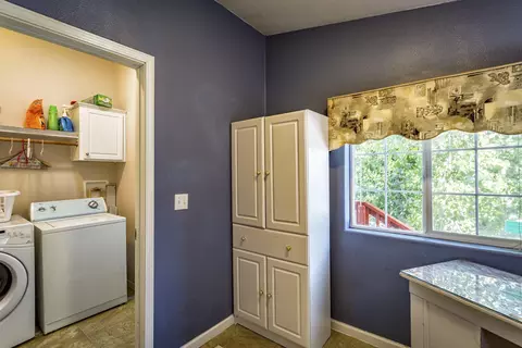 22142 Ravine Ct, Redding, CA 96003 photo 9