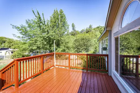 22142 Ravine Ct, Redding, CA 96003 photo 18