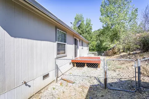 22142 Ravine Ct, Redding, CA 96003 photo 25
