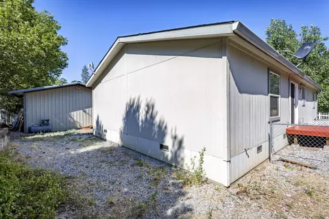 22142 Ravine Ct, Redding, CA 96003 photo 26