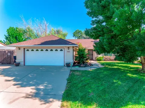 2692 Pendant Way, Redding, CA 96001 photo 1