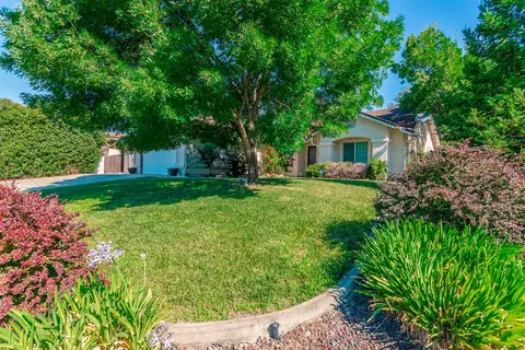 2692 Pendant Way, Redding, CA 96001 photo 5