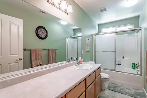 2692 Pendant Way, Redding, CA 96001 photo 18